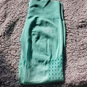 Curves and combatboots Seamless leggings